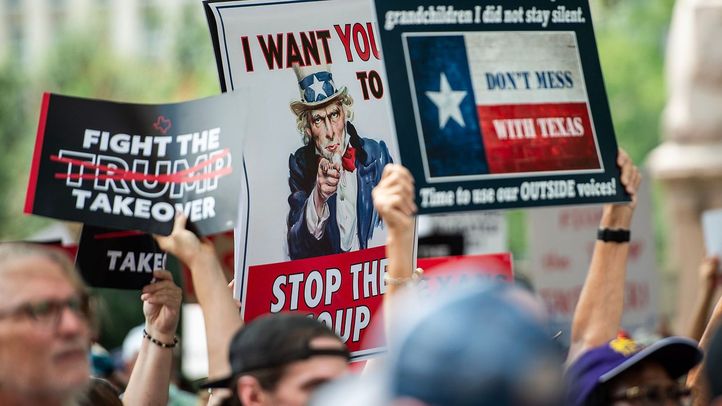 Machtkampf in den USA: Texas treibt umstrittenen neuen Wahlkreis-Zuschnitt voran
