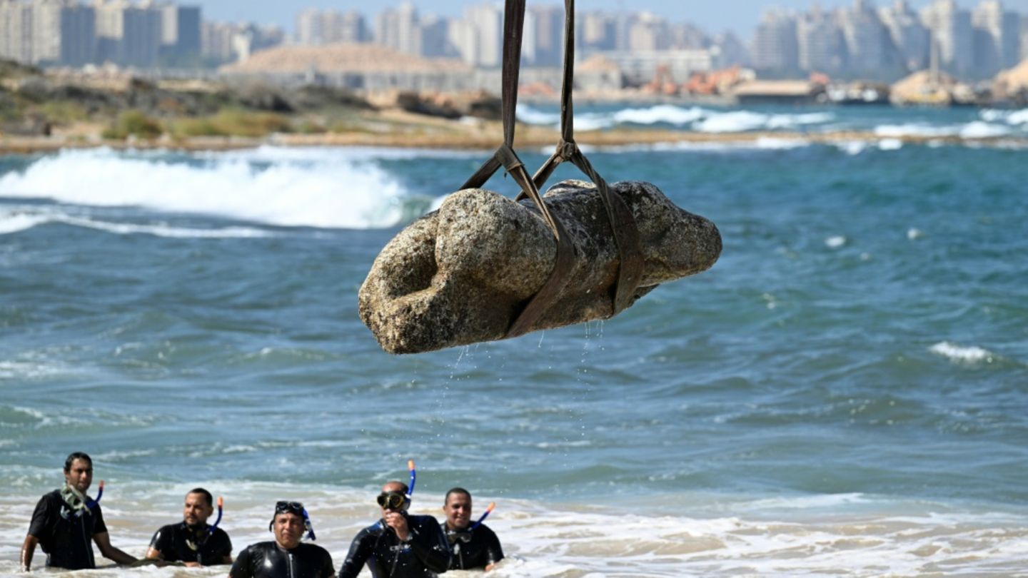Ägypten enthüllt 2000 Jahre alte Ruinen einer versunkenen Stadt vor Alexandria