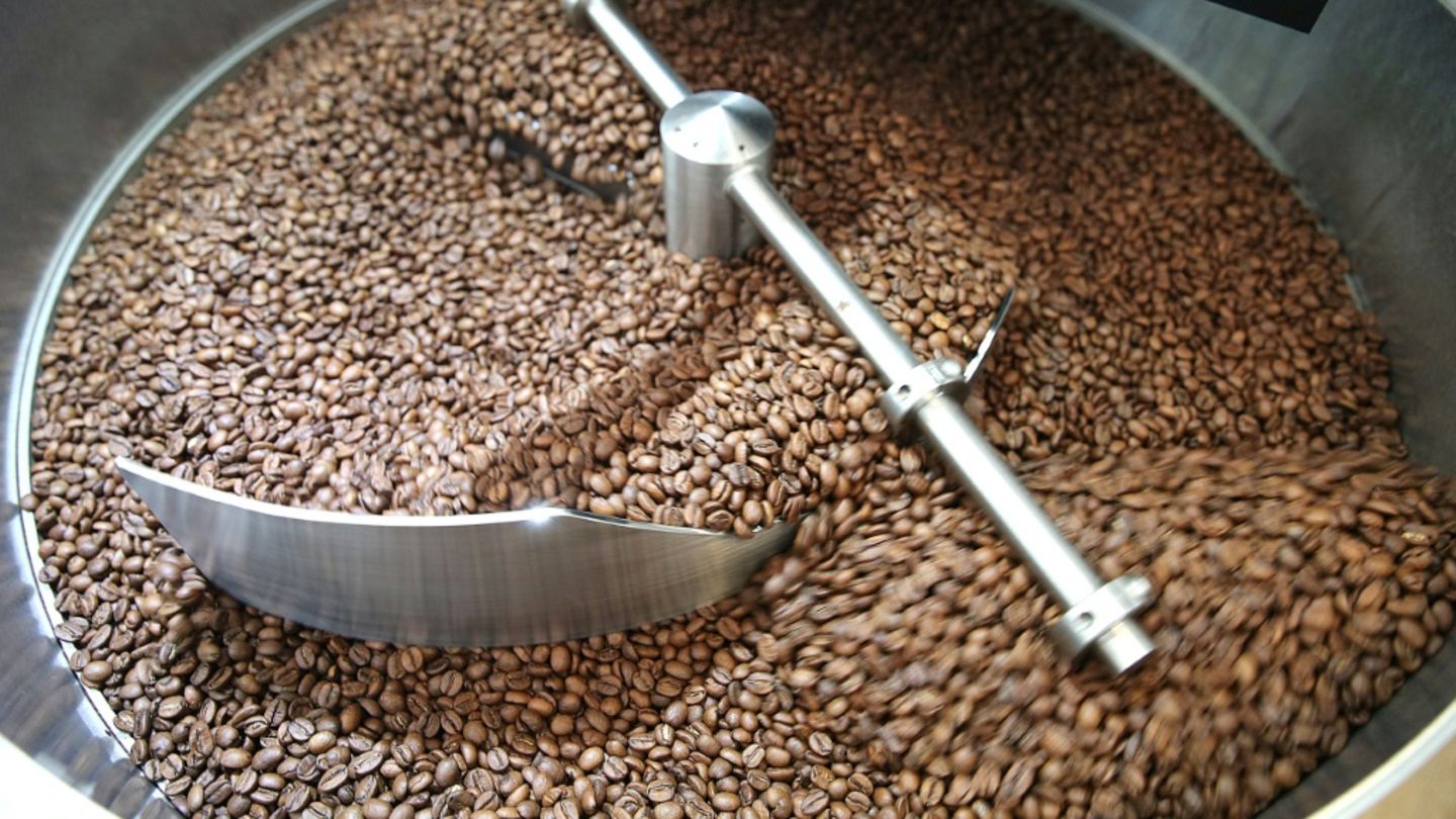 Hamburg: Mitarbeiter von Firma soll zwei Tonnen Kaffee gestohlen haben