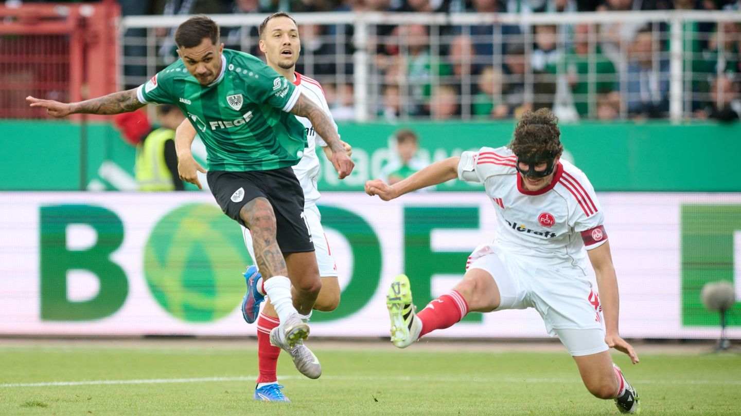 Fußball 2. Bundesliga: Nürnberg verliert auch in Münster: Rückendeckung für Klose