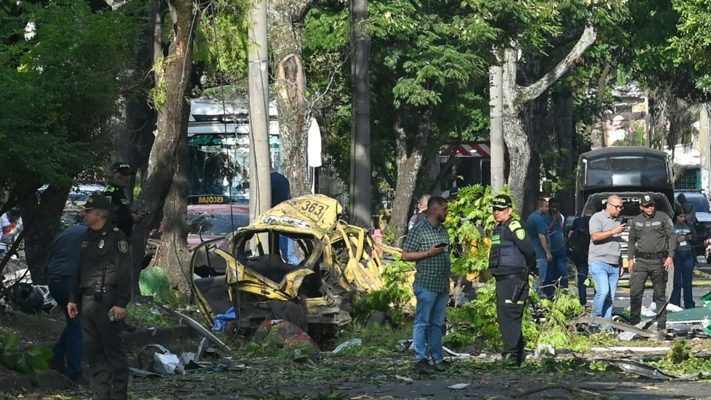 Fünf Tote und 36 Verletzte nach Explosion von Autobombe in Kolumbien