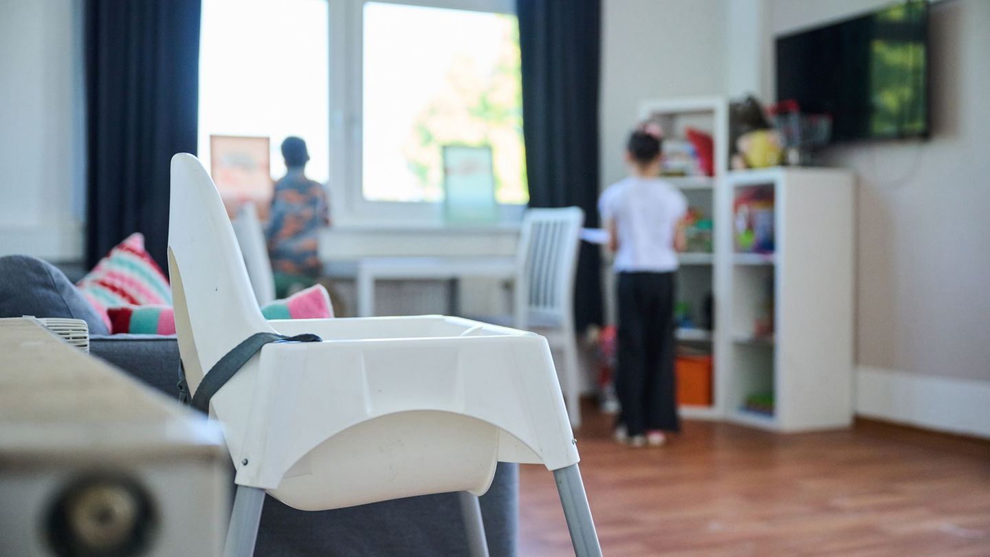 Gewaltschutz: Acht Millionen Euro für Frauenhäuser