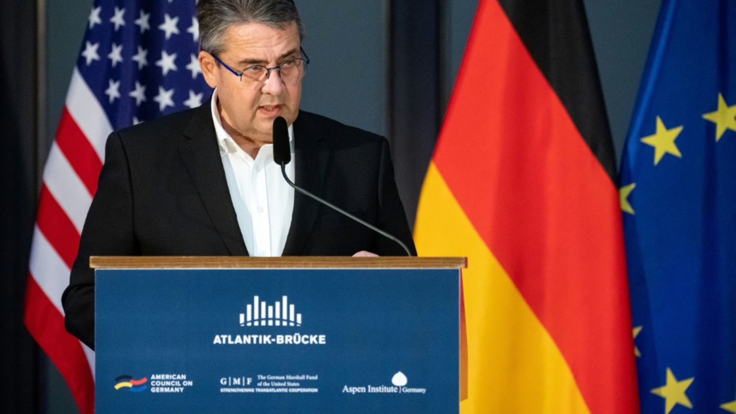 SPD-Politiker für Wehrpflicht – Gabriel: Müssen uns auf neue Weltlage einstellen