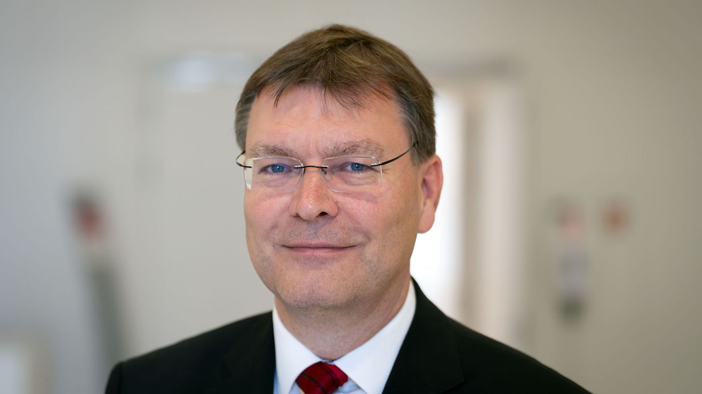Geheimdienst: Politiker von BSW und AfD verklagen Regierung wegen Anfragen