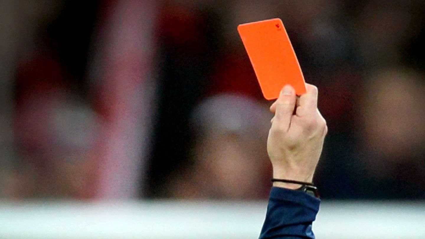 Spielabbrüche als Folge: Mehr Fälle von Gewalt und Diskriminierung im Amateurfußball
