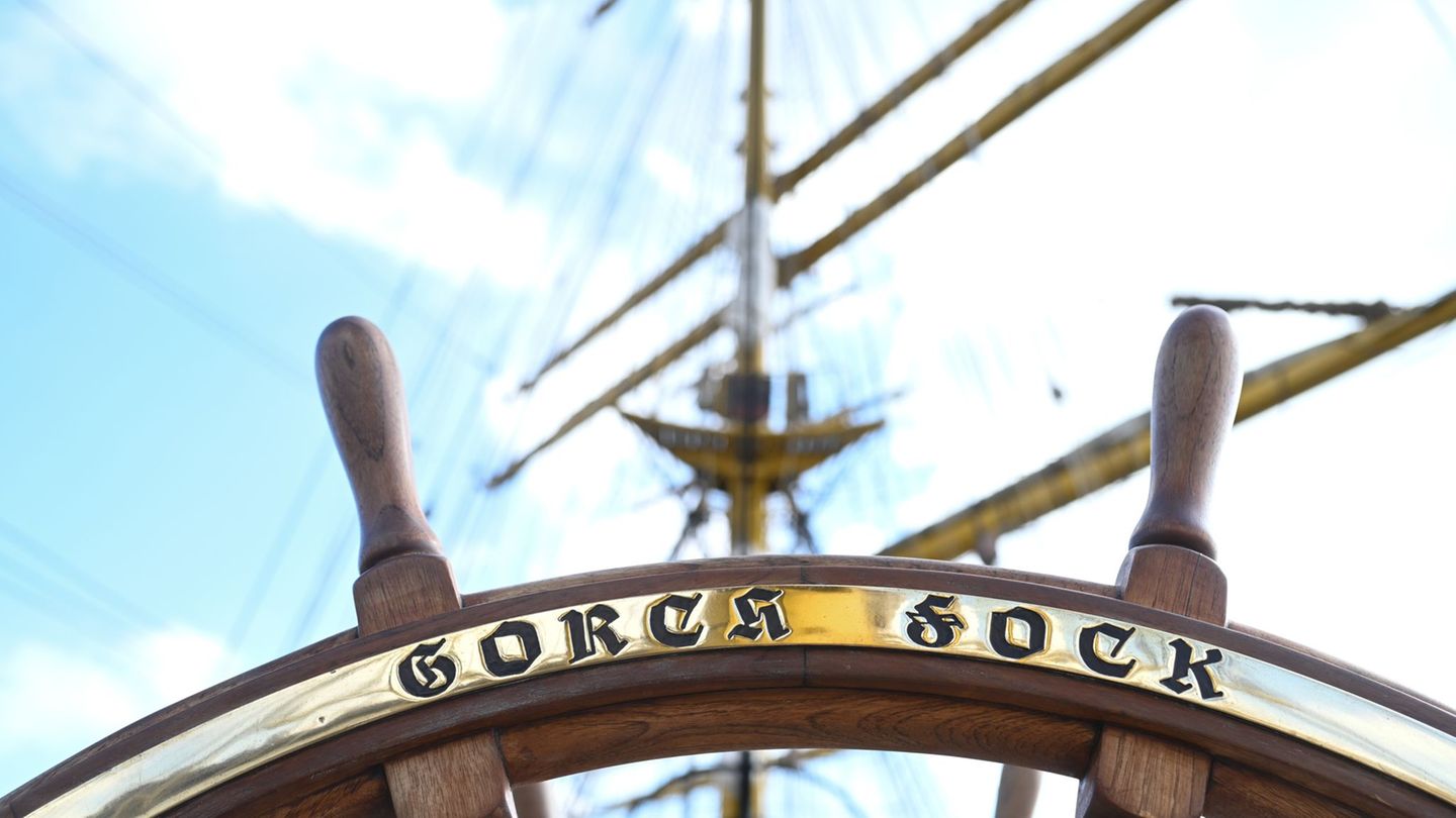 Besuchermagnet im Hafen: „Gorch Fock“ soll Jüngere für Ausbildung begeistern