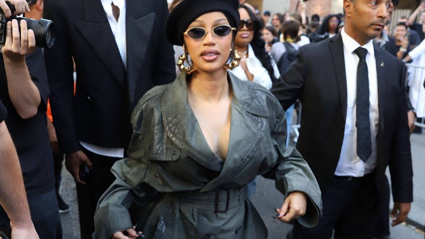 Leute von heute : Cardi B beleidigt übergewichtige Fans – und legt sich mit Influencerin an