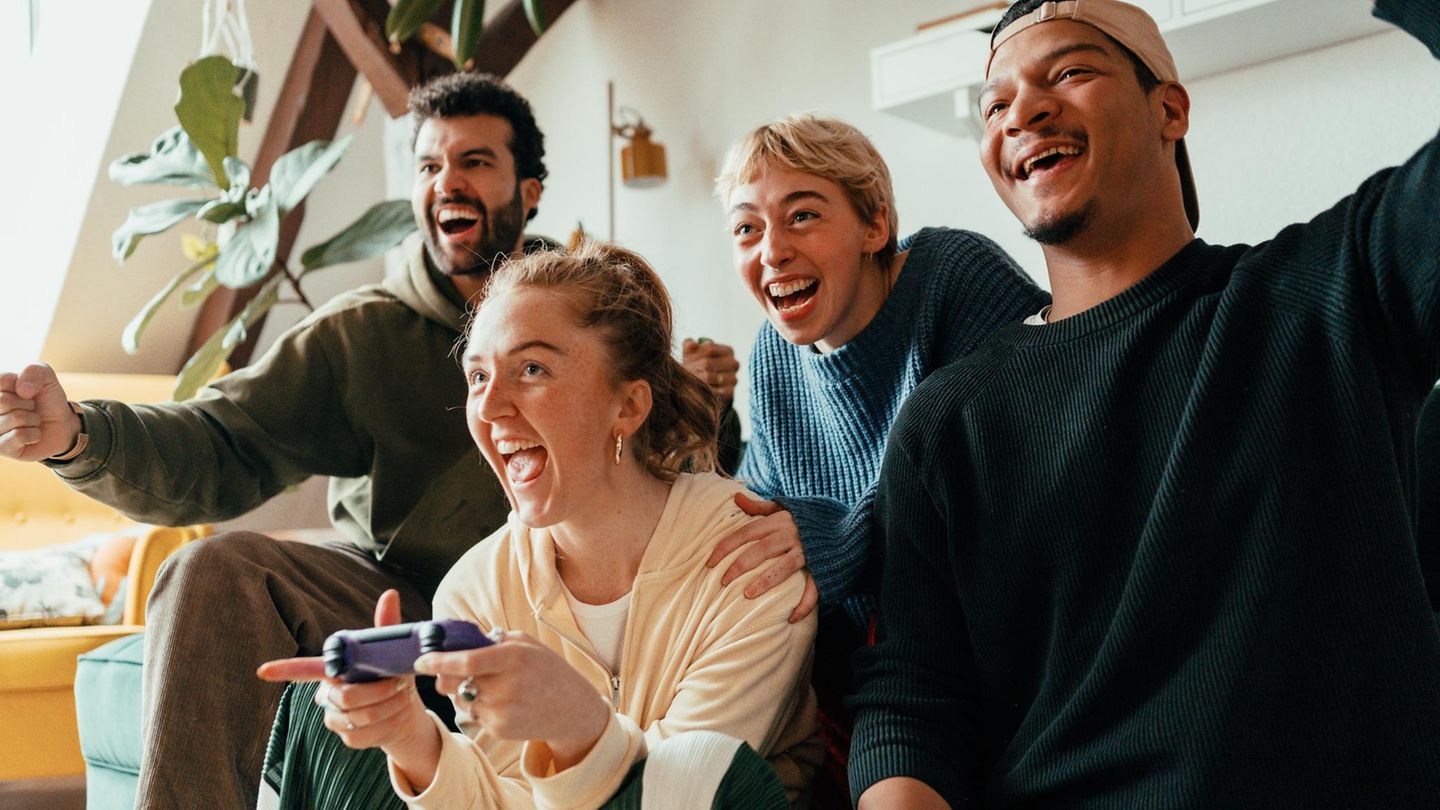 Zubehör für Spielkonsolen: Günstig Zocken: PS5-/Xbox-Controller für unter 50 Euro