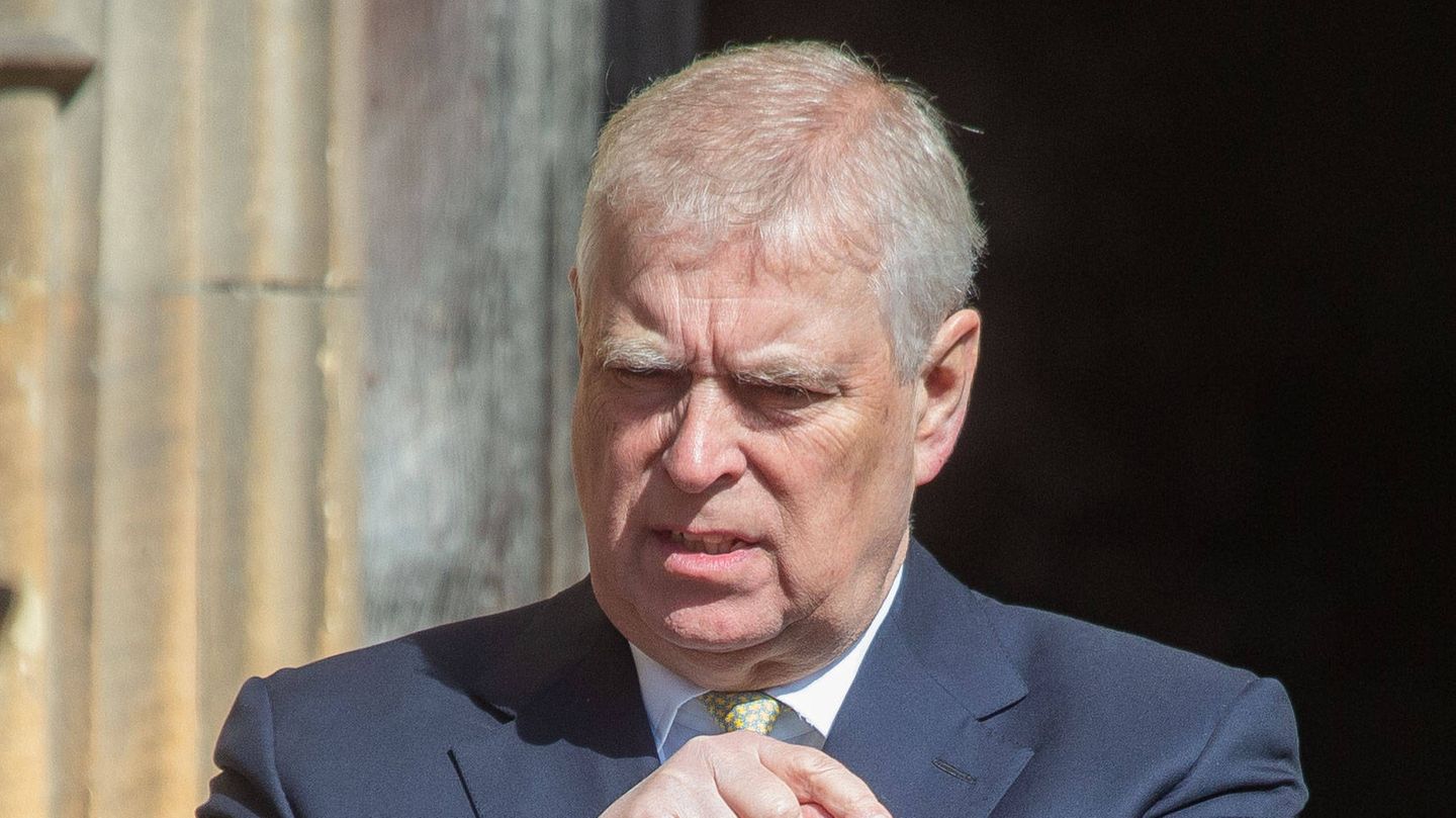 Prinz Andrew: Ghislaine Maxwell behauptet, Fergie habe ihren Ex-Mann an Epstein vermittelt