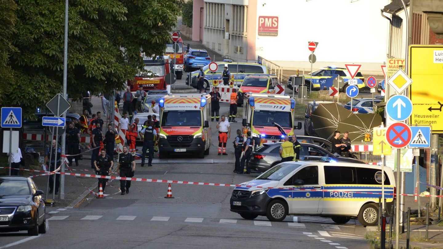 Saarland: Tankstellen-Räuber erschießt einen Polizisten in Völklingen