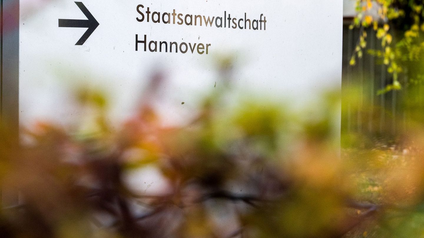 Bekannter Rechtsextremist: Anklage nach Angriff auf NS-Gedenkstätte in Hannover