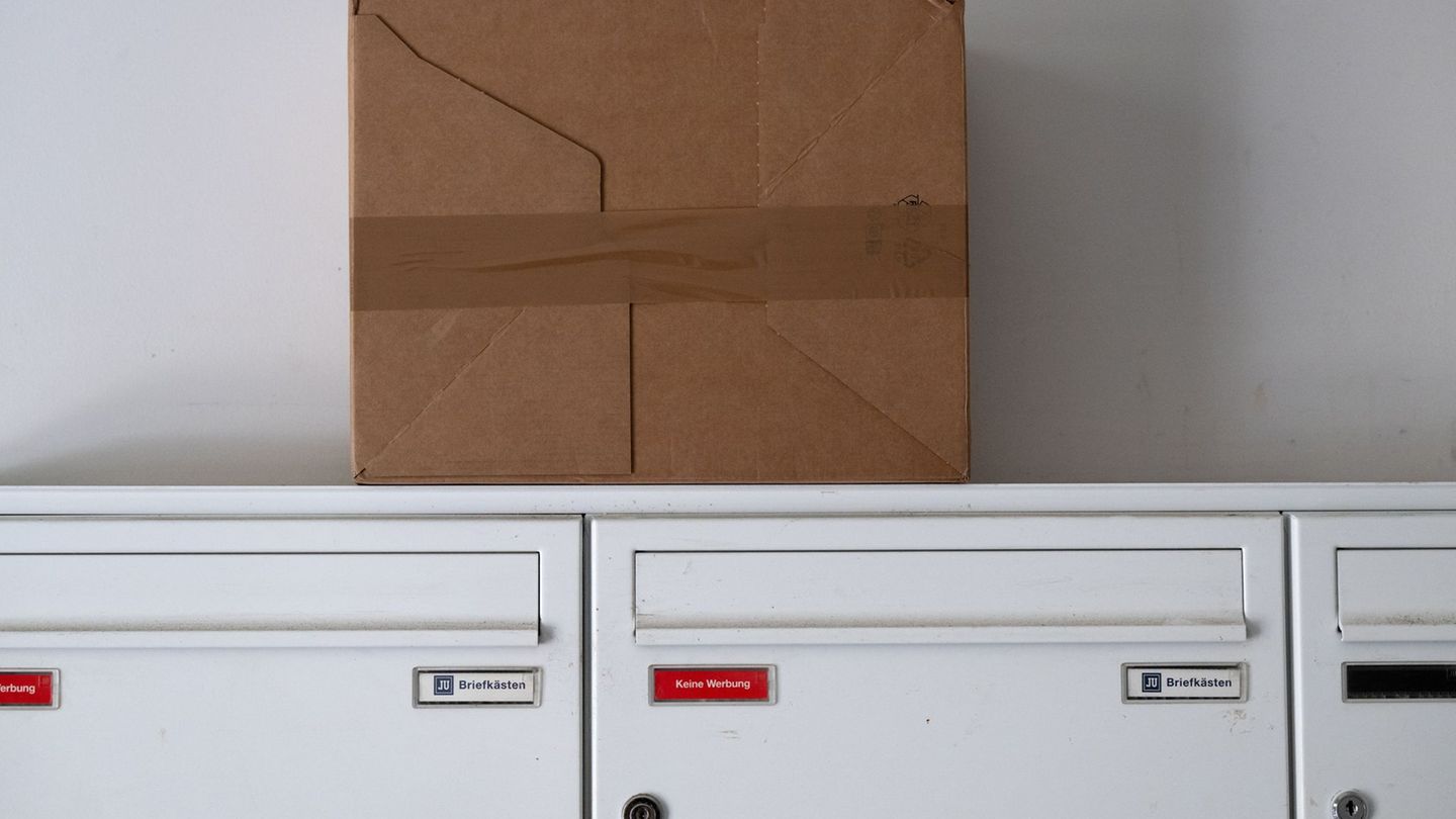 Einschränkungen bei Paketen: Zoll: Postversand in die USA um 81 Prozent eingebrochen