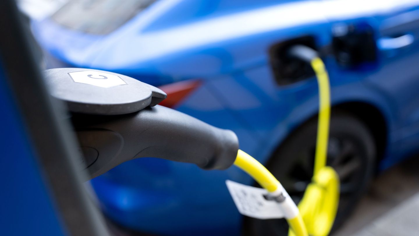 Elektromobilität: Chemnitzer Analyse sieht Aufwärtstrend bei E-Autos