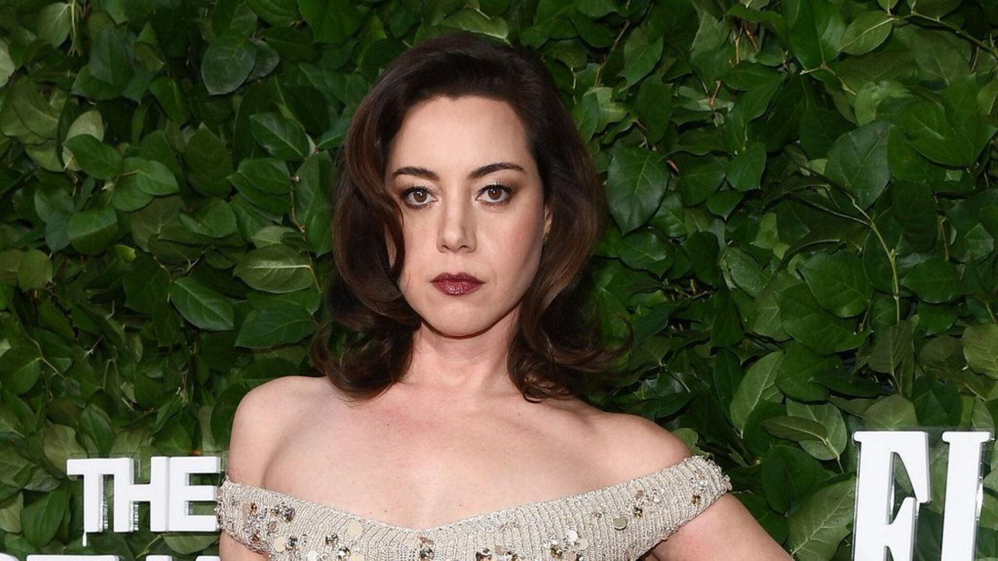 Acht Monate nach Jeff Baenas Tod: Aubrey Plaza verkauft ihr gemeinsames Haus