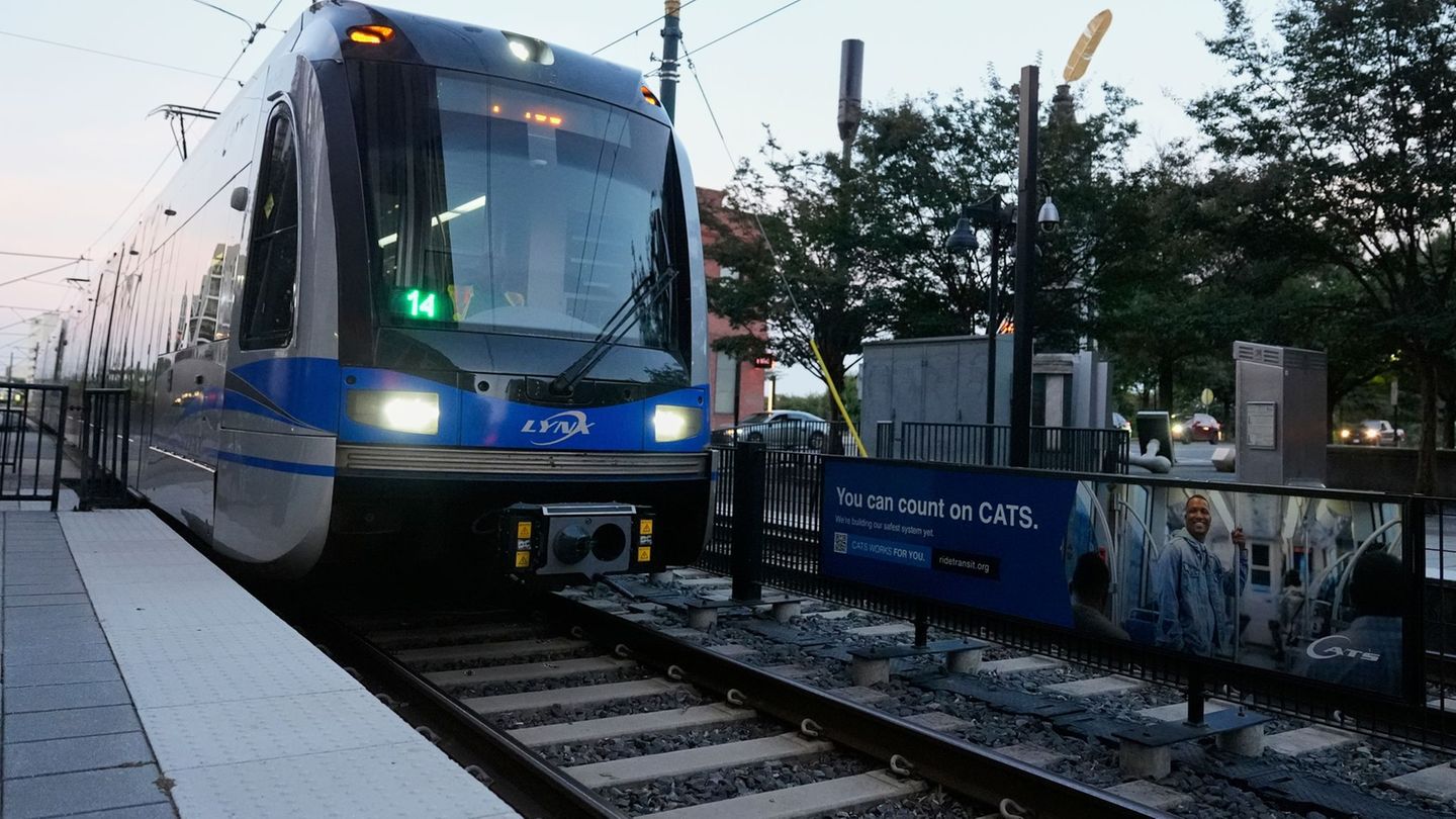 Kriminalität: Tödlicher Angriff in US-Stadtbahn – Anklage gegen Mann
