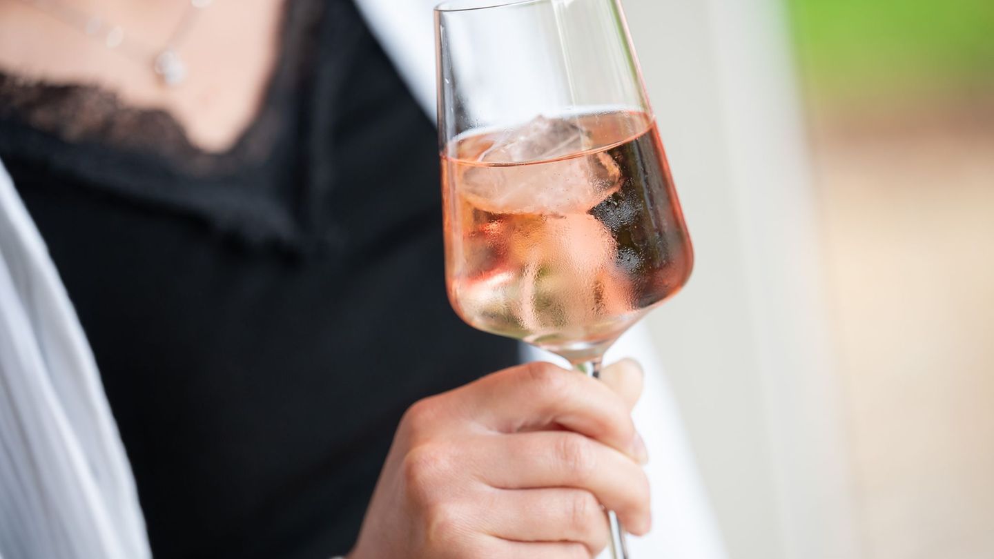 Fachtag: Mehr Aufklärung über Alkohol und Schwangerschaft gefordert