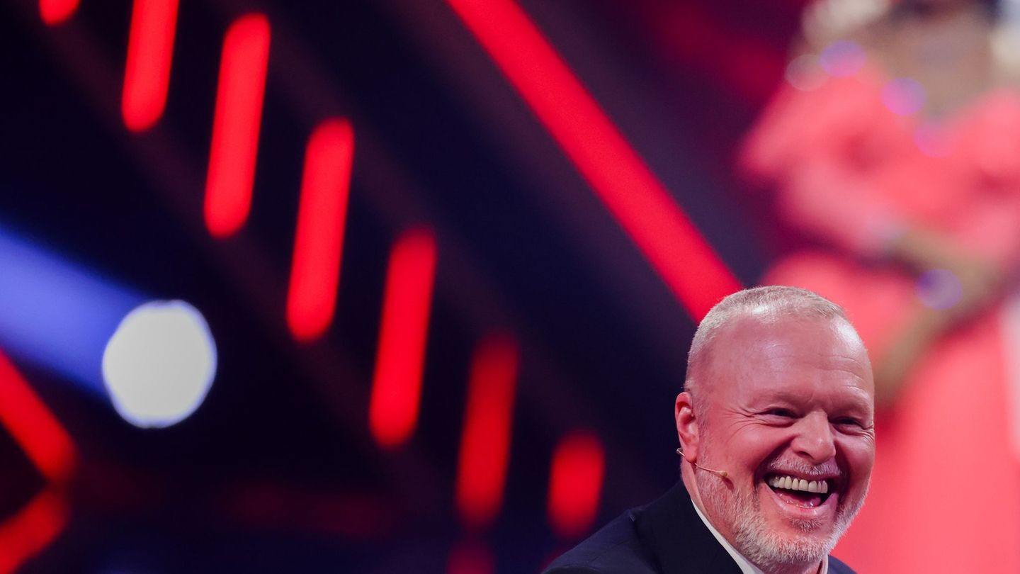 Fernsehen: Stefan Raab glüht beim „Sommerhaus der Stars“ vor