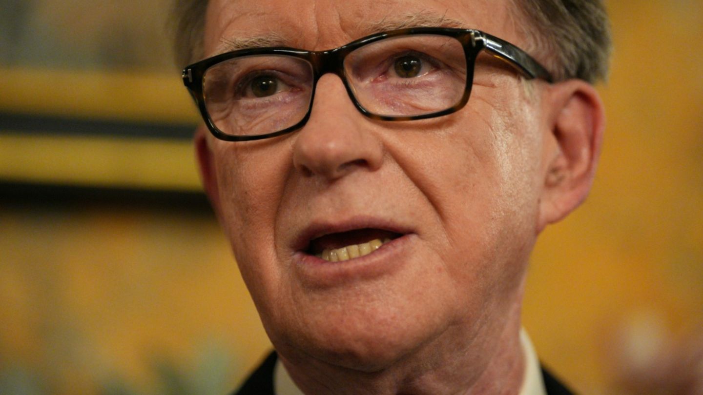 Britischer Botschafter Mandelson wegen seiner Epstein-Verbindungen aus den USA abgezogen