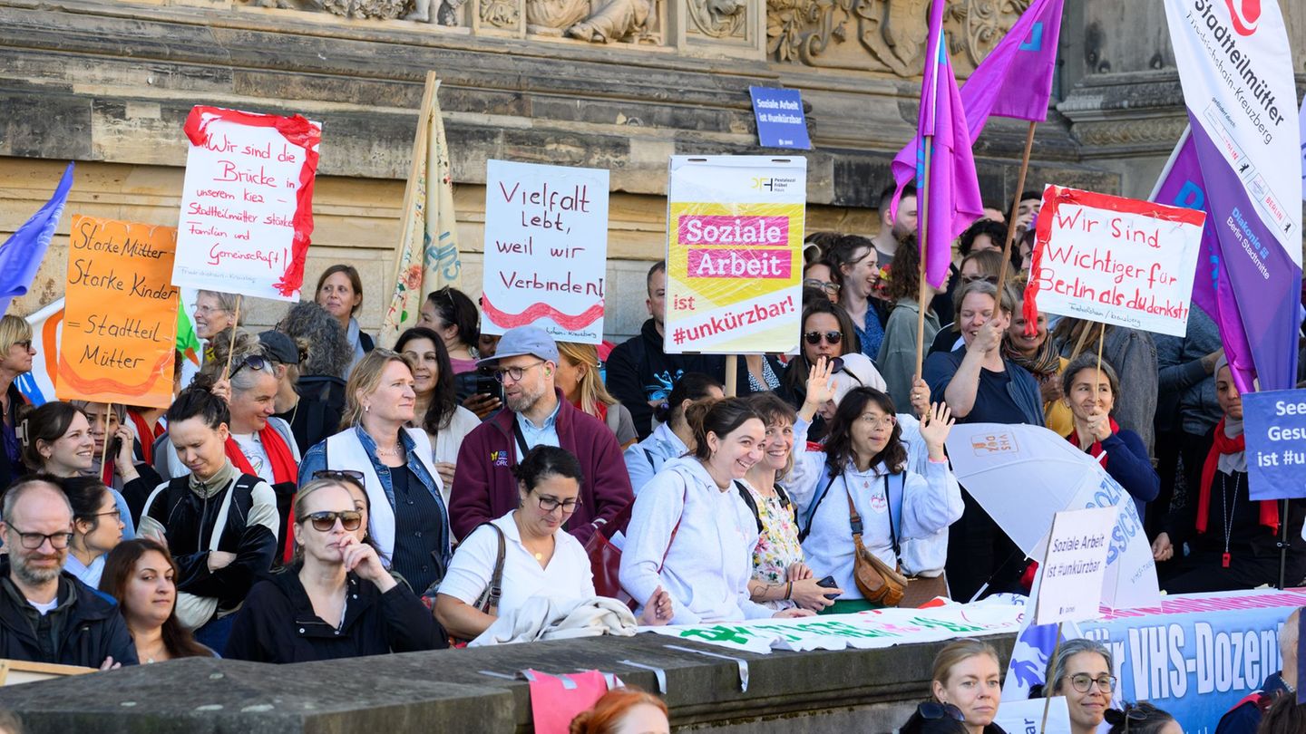 Debatte im Parlament: Streit ums Geld – viel Kritik an den Haushaltsplänen