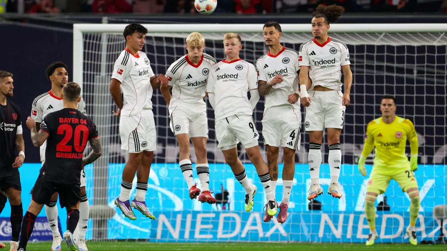 Bundesliga: „Sehr froh“: Bayer schlägt Frankfurt bei Hjulmand-Debüt