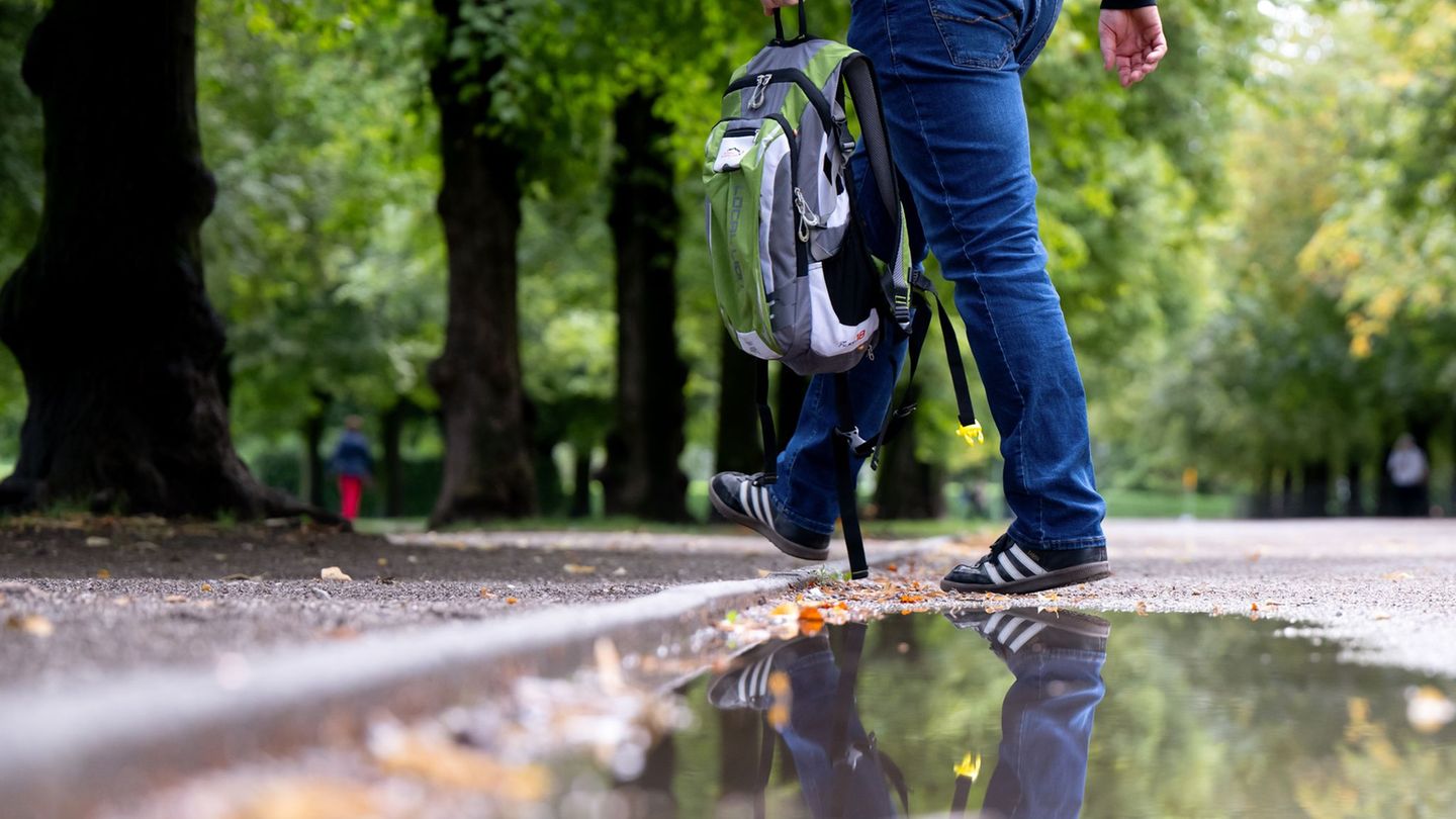 Wettervorhersage: Wechselhaftes Wetter zum Ferienende in Bayern erwartet