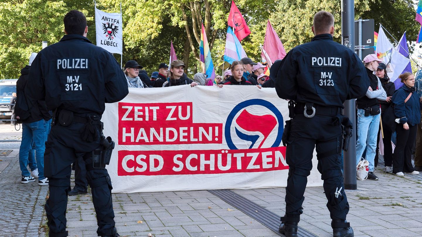 Christopher-Street-Day: 1.000 Teilnehmer beim CSD Grevesmühlen – Rechte Gegenaktion