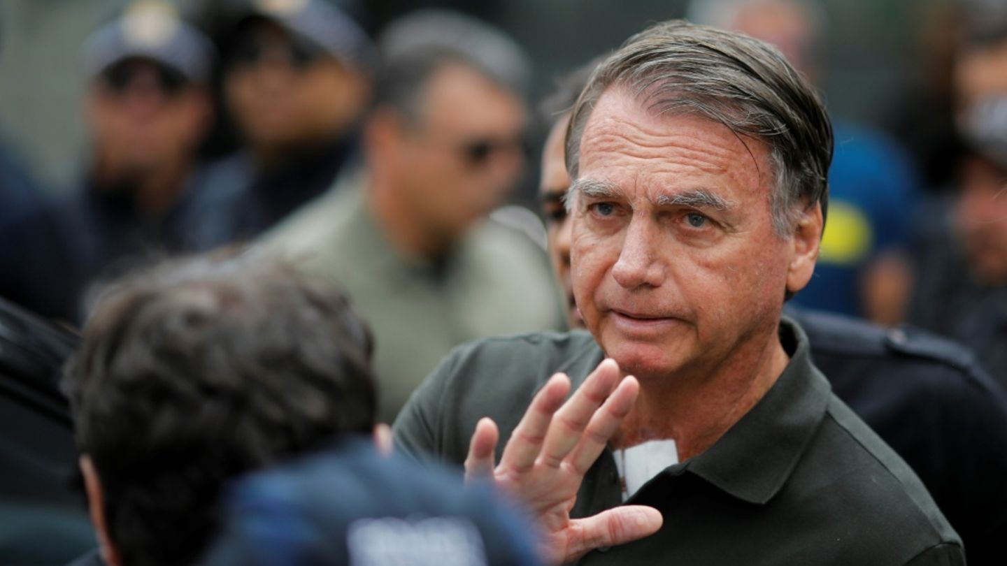 Brasilien: Bolsonaro verlässt vorübergehend Haus für medizinischen Eingriff