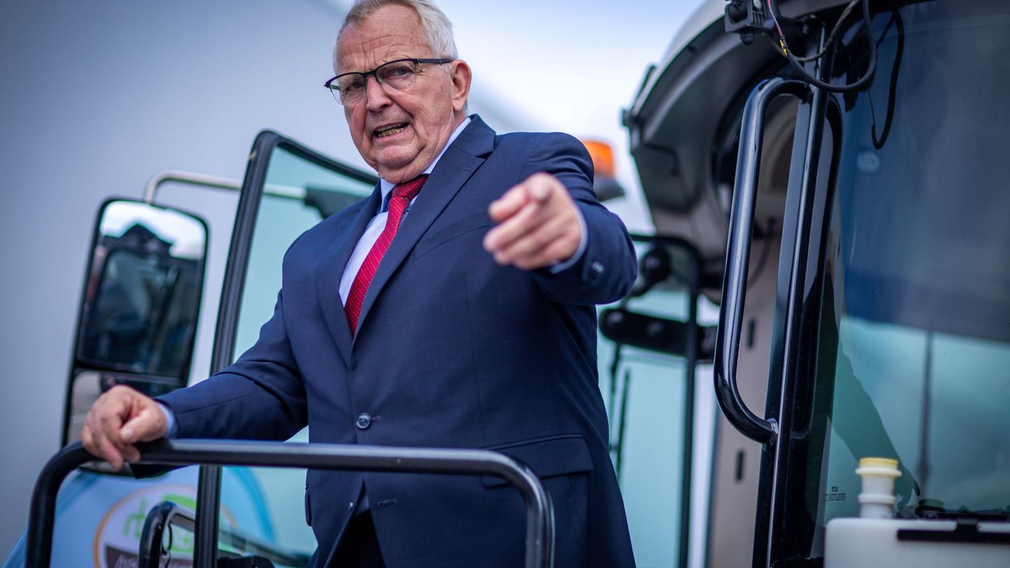 MeLa in Mühlengeez: Backhaus zufrieden mit MeLa – Sorge um EU-Agrarreform bleibt
