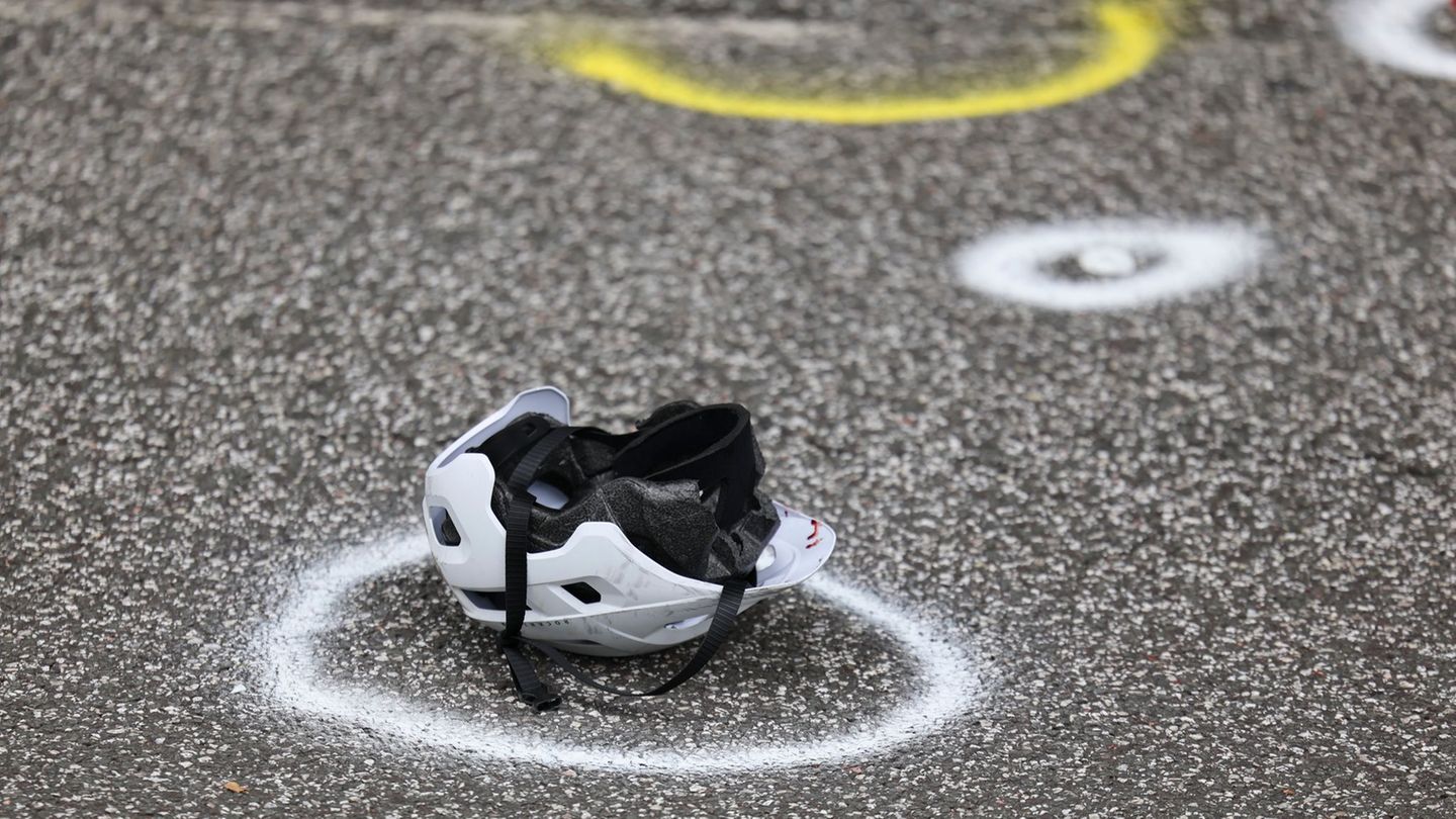 Unfälle: Autofahrerin übersieht Radfahrerin – 75-Jährige stirbt