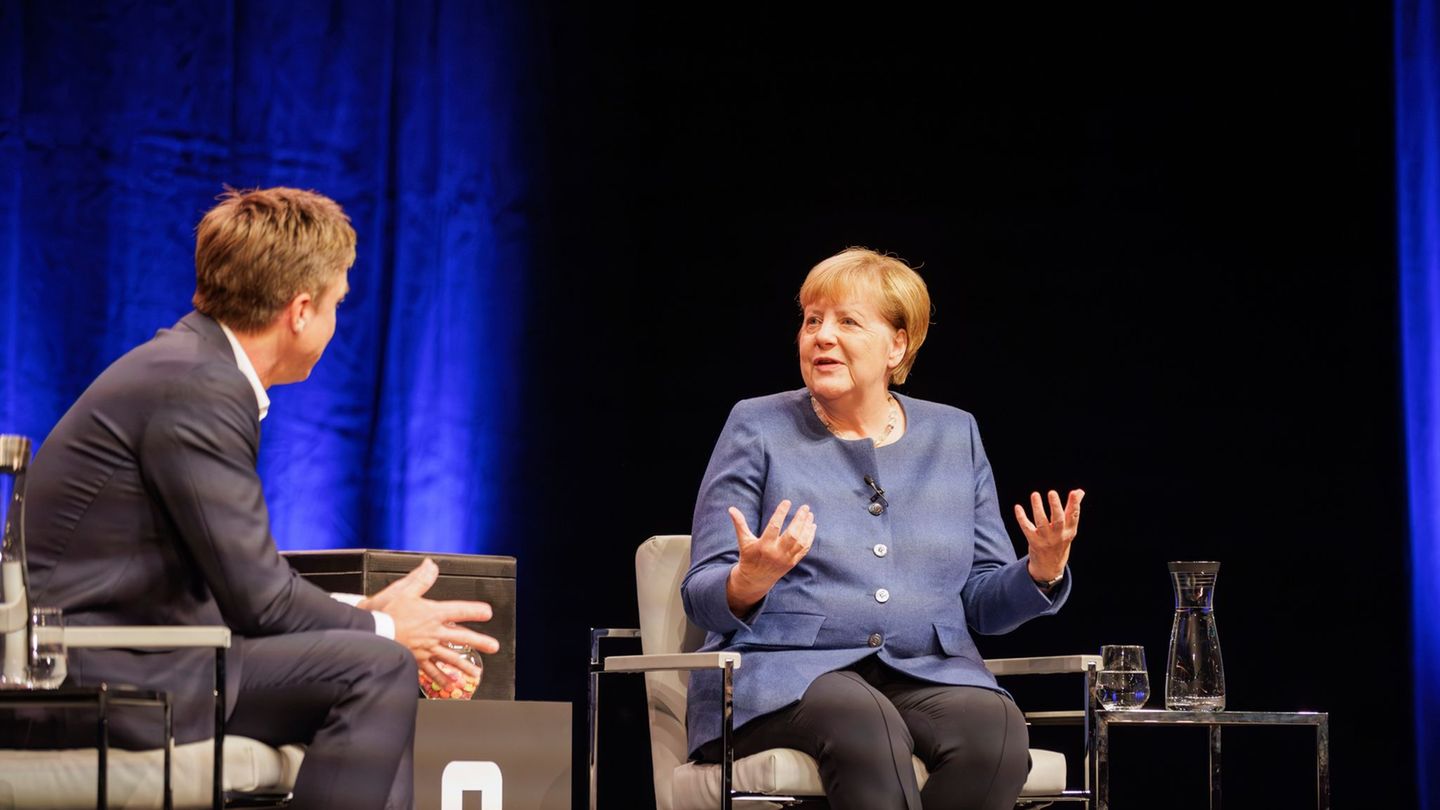 Ex-Kanzlerin in Talkshow: Merkel lobt Merz: „Mit Charme und Stimme“