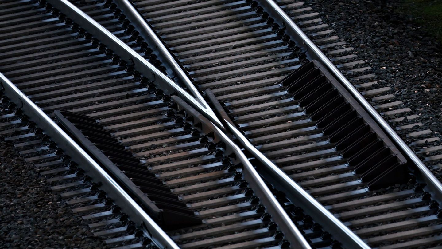 Bahn: Bahnhof Würzburg ist teilweise gesperrt – Ersatzverkehr