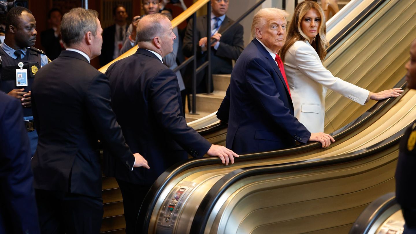 Vollversammlung der UN: Notstopp einer UN-Rolltreppe: Trump fordert Verhaftung