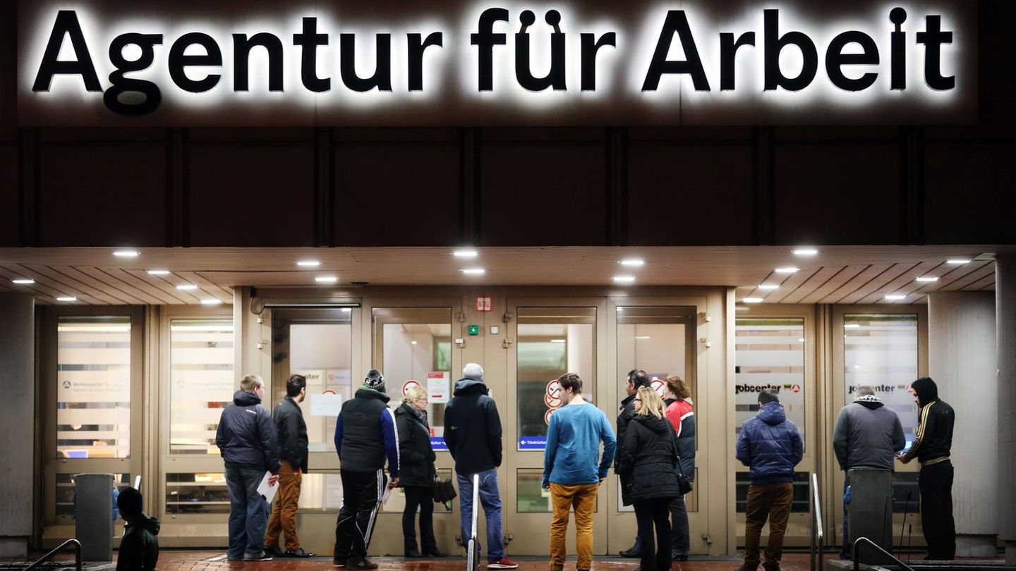 Arbeitsmarkt: Zahl der Arbeitslosen in NRW deutlich gesunken