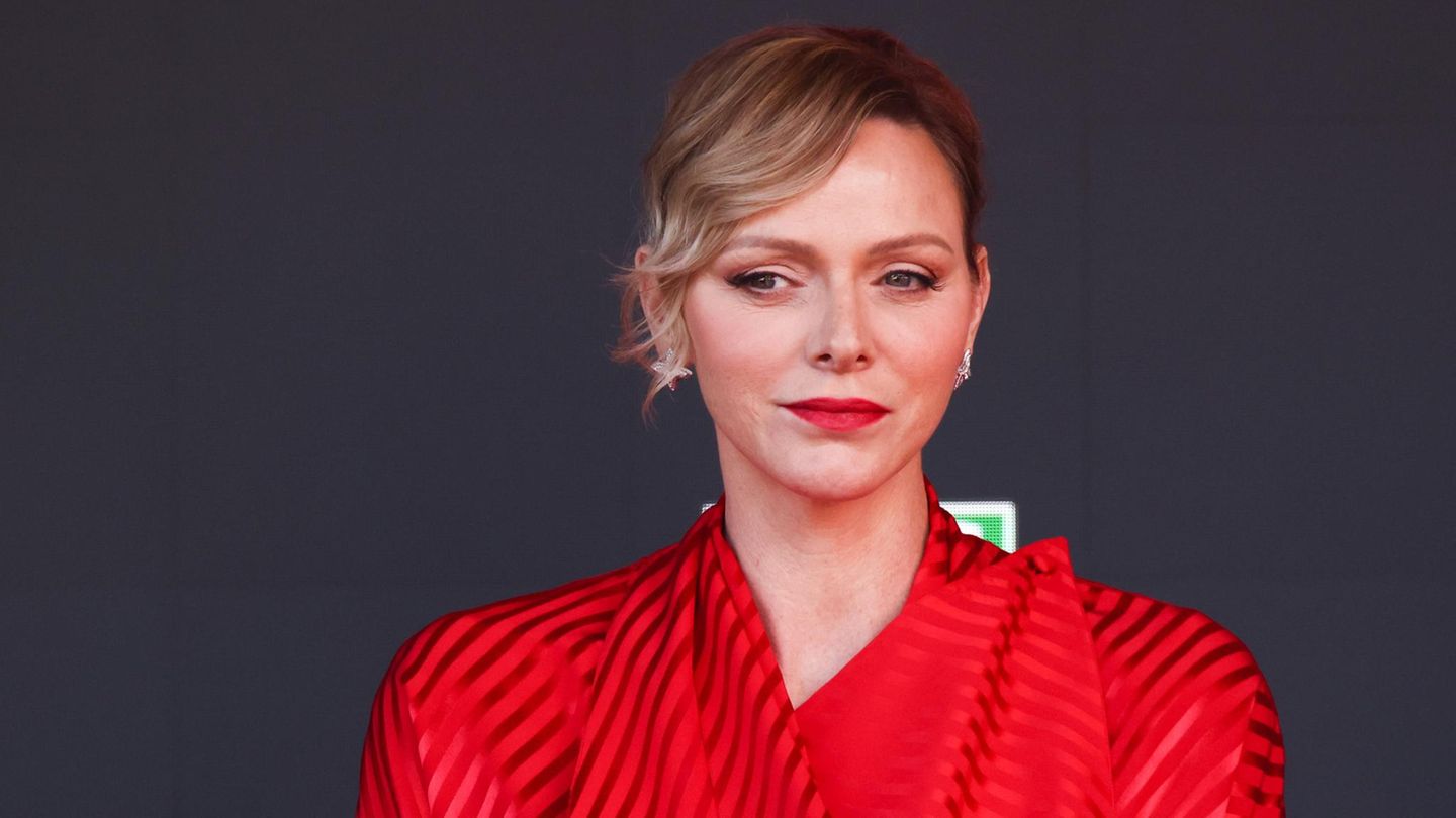 Tod des Modedesigners: Fürstin Charlène trauert mit Hochzeitsbild um Giorgio Armani