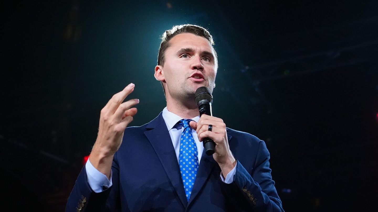 Angriff in Utah: Bekannter Trump-Anhänger Charlie Kirk erschossen