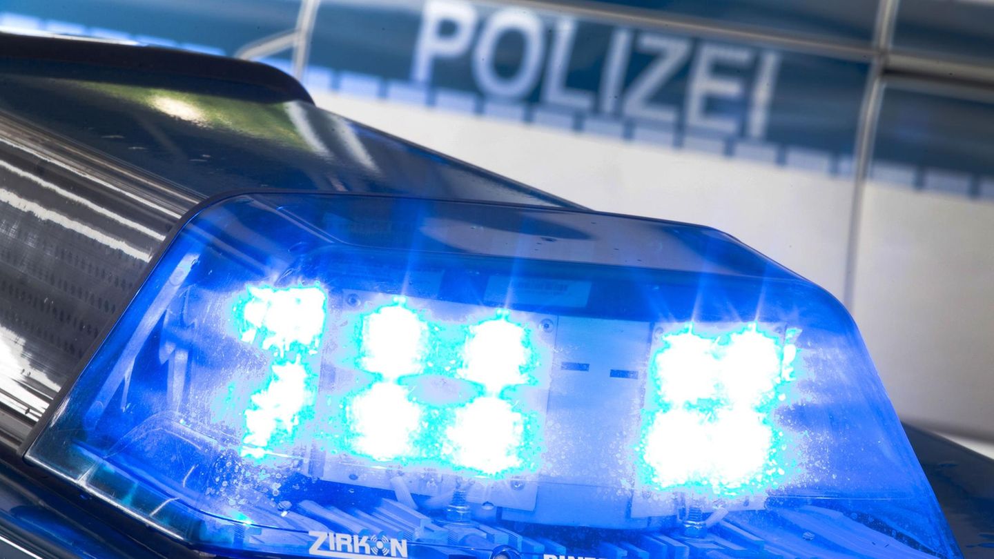 Prügel-Orgie in NRW: 400 Fußballfans liefern sich Massenschlägerei in Dortmund – Polizei ermittelt