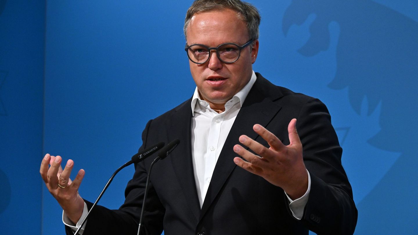 Deutsche Einheit: Voigt zum Einheitstag: „Mauern der Bürokratie einreisen“