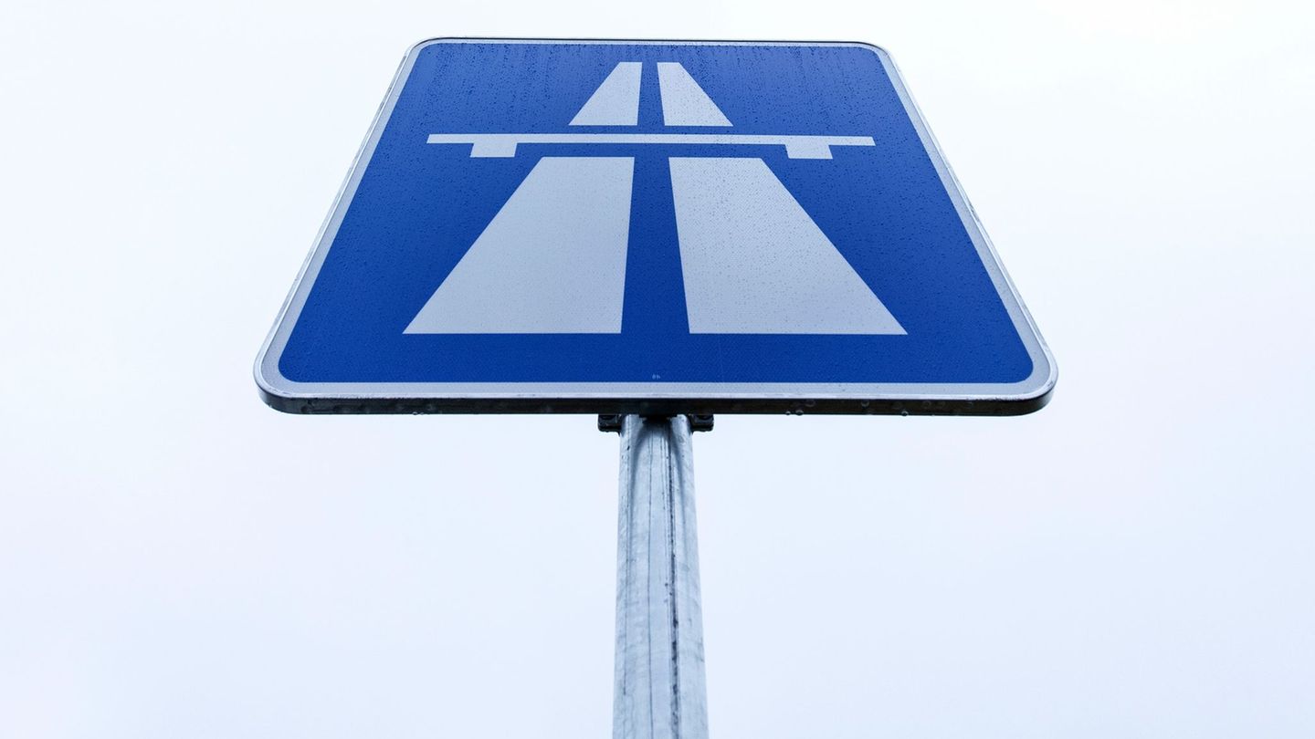 Autobahnbauarbeiten: Brückensprengung: Vollsperrung am Rüsselsheimer Dreieck