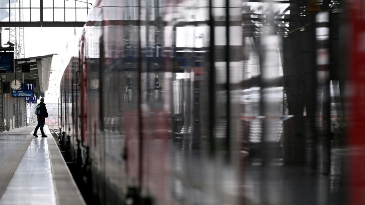 Ab Mitte Dezember: Fahrkarten im Deutschlandtarif werden um 5,4 Prozent teurer