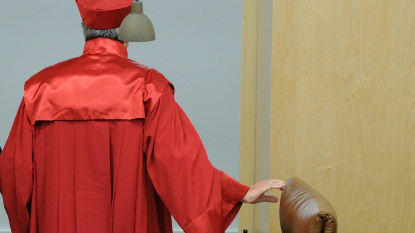 Brosius-Gersdorf hadert mit Rückzug von Kandidatur – Scharfe Kritik an Merz