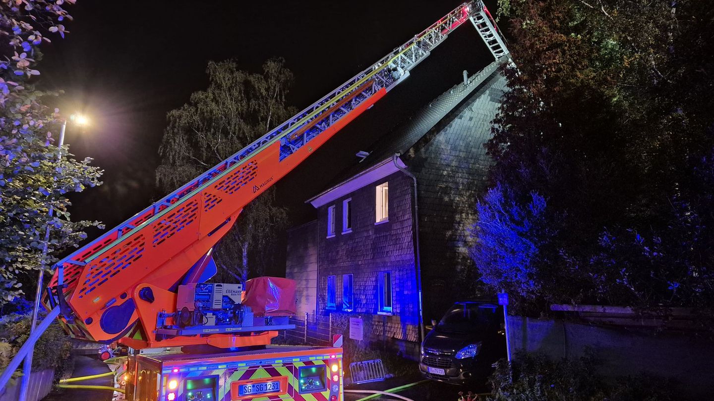 Verkehr: Feuer in Kinderheim – Einsatzkräfte retten Hauptgebäude