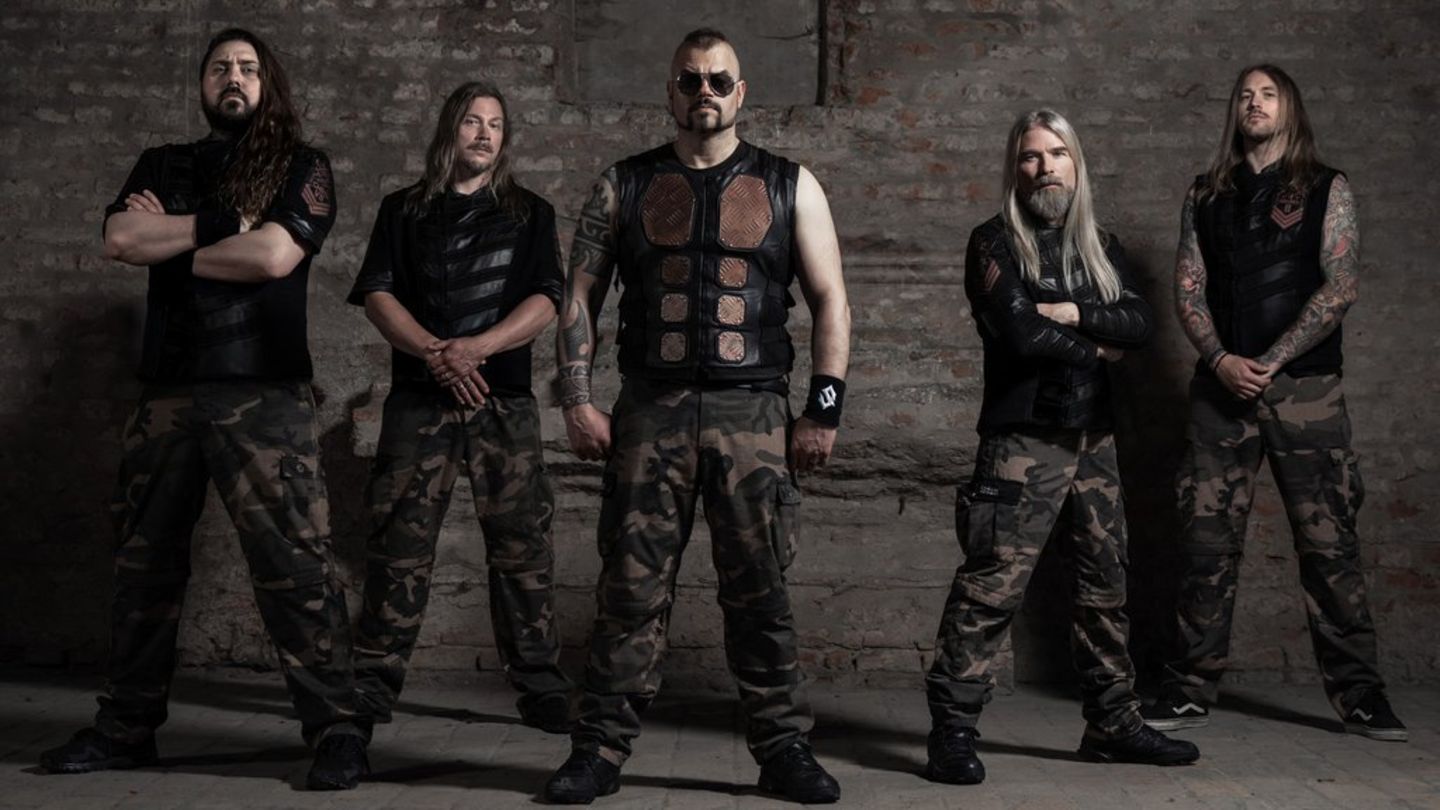 Von Cäsar bis Dschingis Khan: Sabaton gehen mit „Legends“ auf Zeitreise