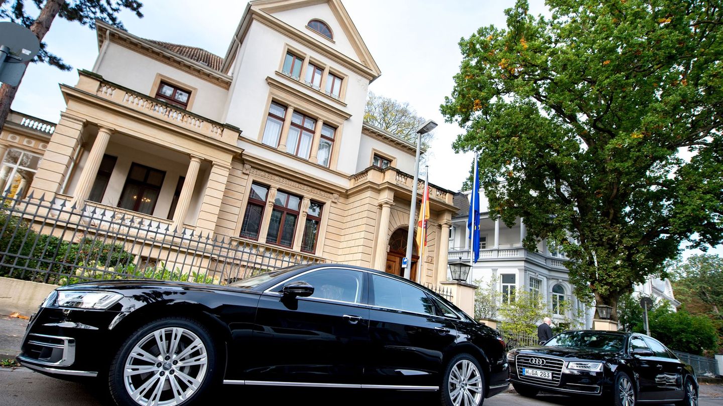 Dienstreise oder Job?: Gericht: Minister-Fahrer hat keinen Anspruch auf Tagegeld