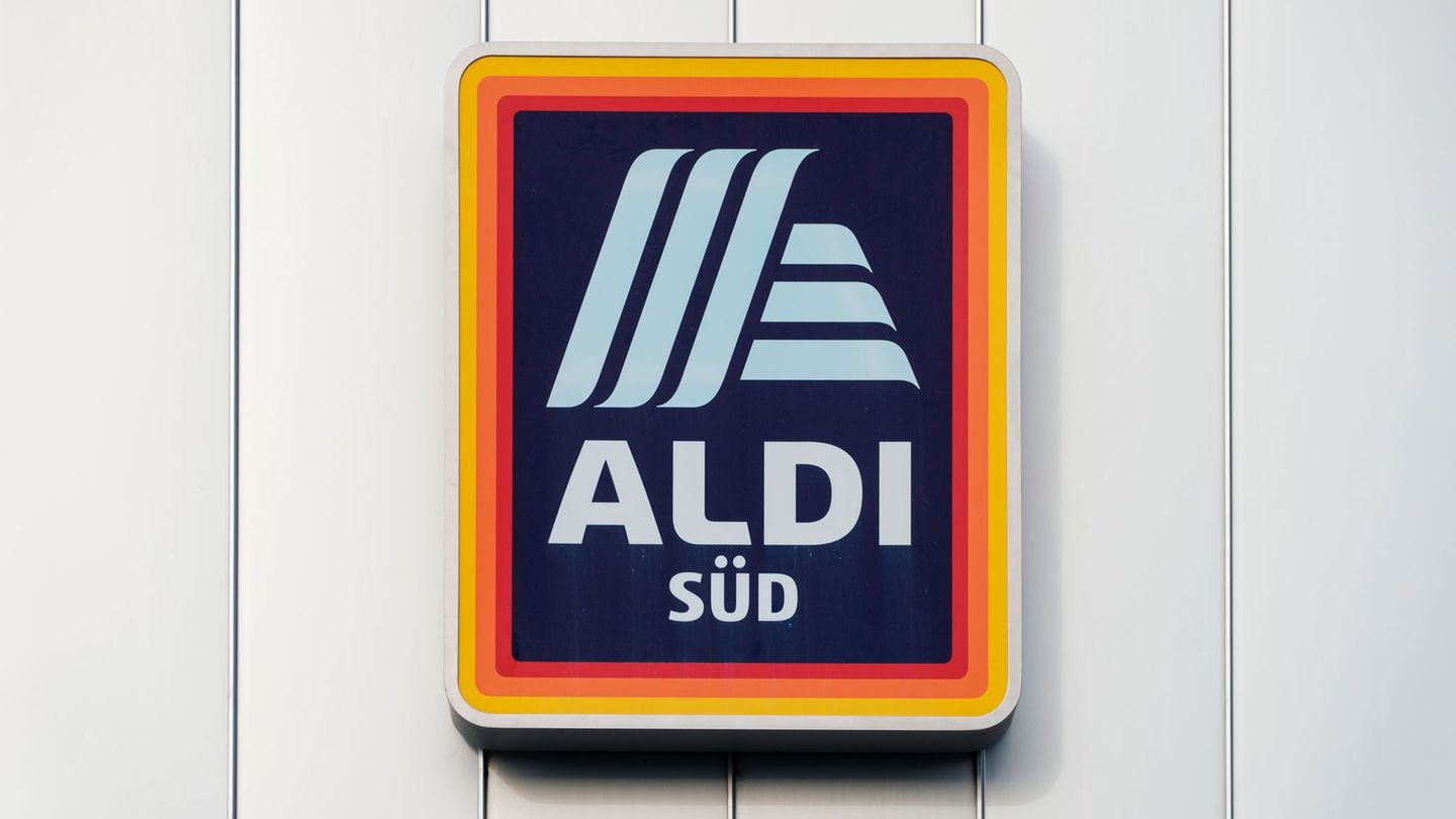 Discounter: Aldi Süd streicht eigenes Fleisch aus unterster Haltungsform