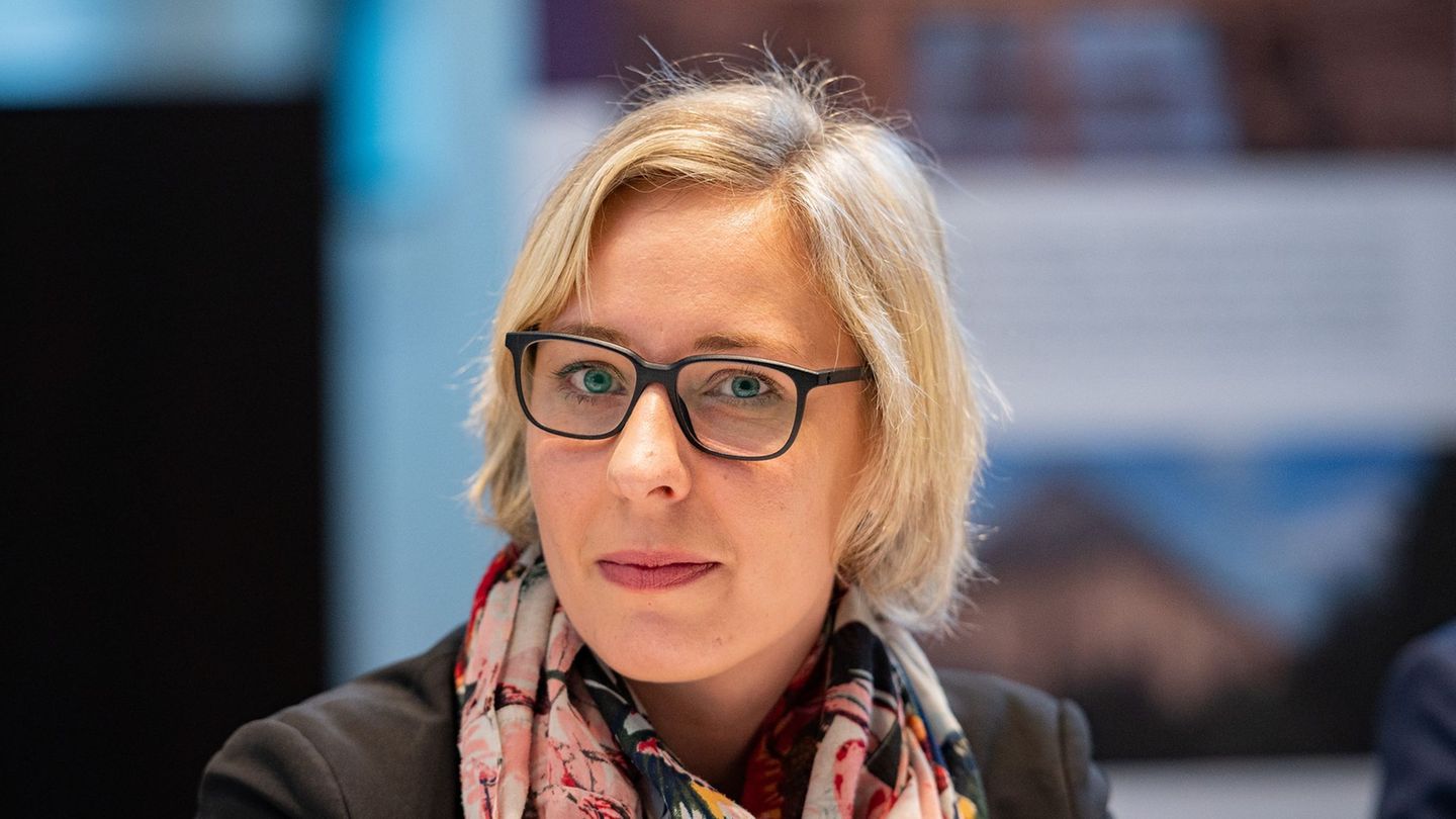 Migrationspolitik: „Stadtbild“-Debatte: Pfälzische Stadt lädt Bundeskanzler ein