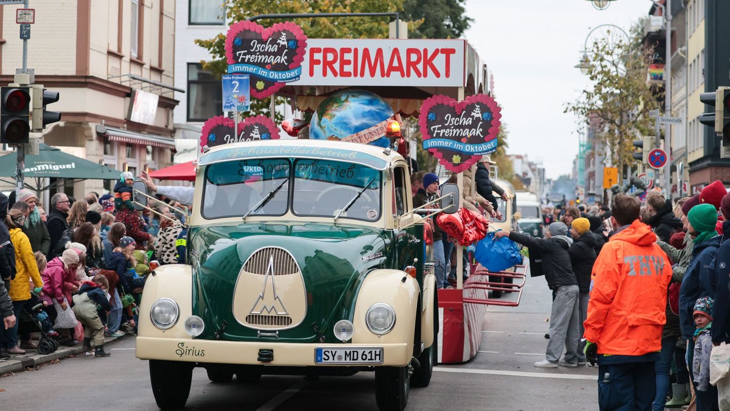 „Ischa Freimaak“: Fünfte Jahreszeit in Bremen – Tausende ziehen zum Freimarkt