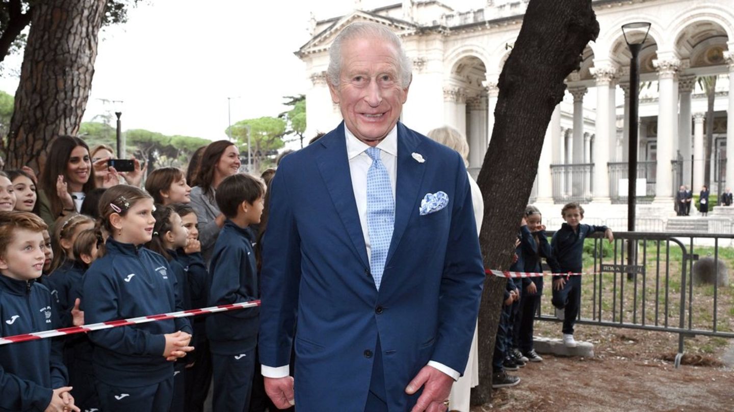 König Charles in Rom: Mit diesem Witz sorgt er für Lacher