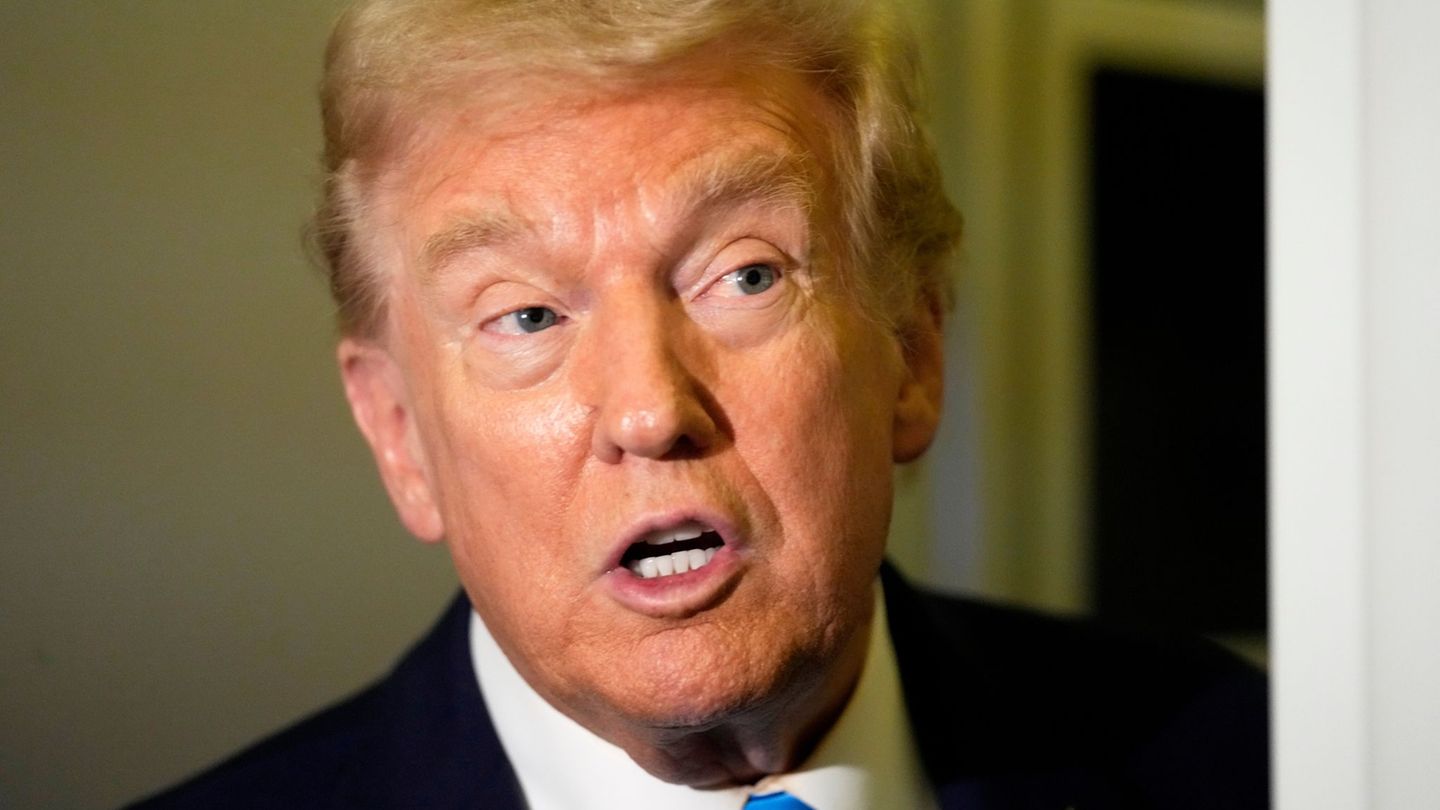 Handelsstreit eskaliert: Trump spricht von „feindlichem Akt“ und kündigt weitere Zölle gegen Kanada an