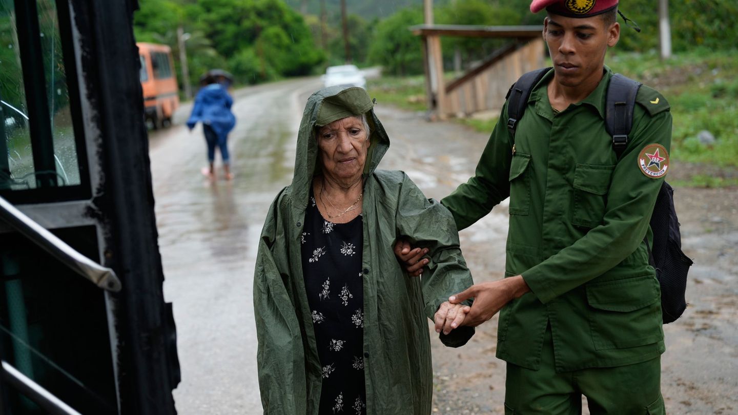 Gefährlicher Wirbelsturm: Nach Jamaika: Hurrikan „Melissa“ erreicht Kuba