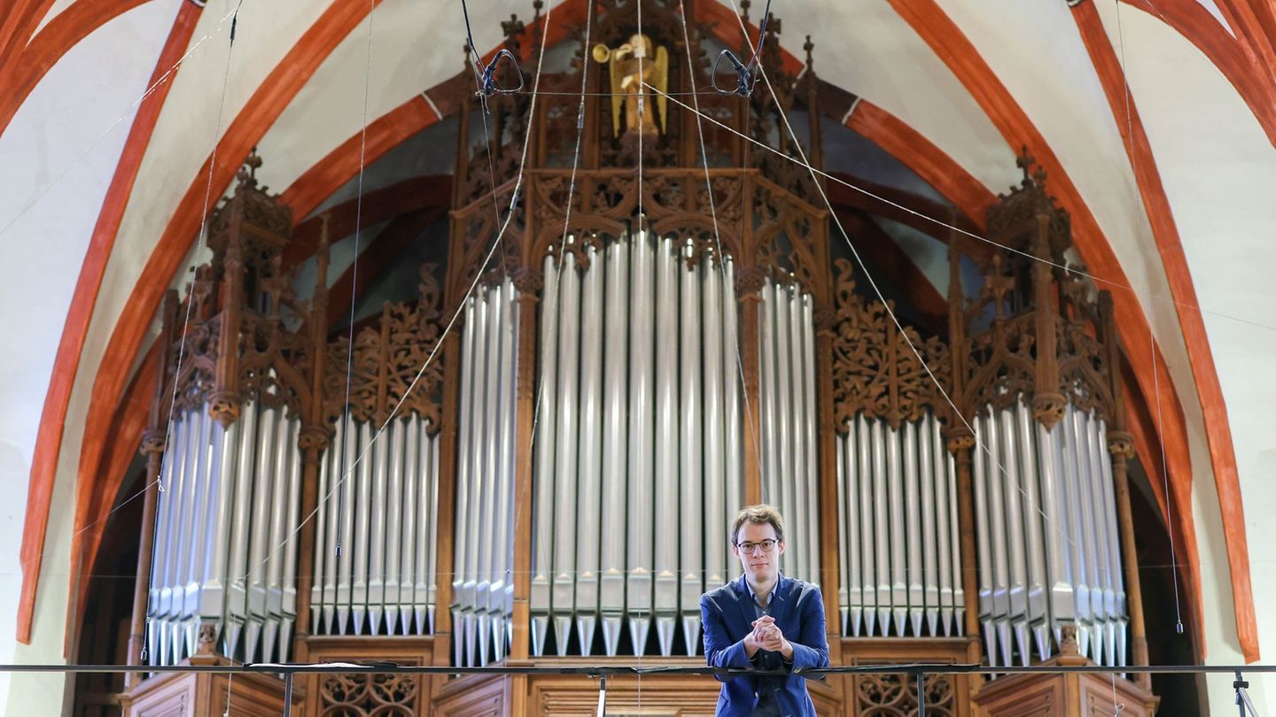 Mit Thomasorganist: 22 Stunden lang in Thomaskirche: alle Bach-Orgelwerke